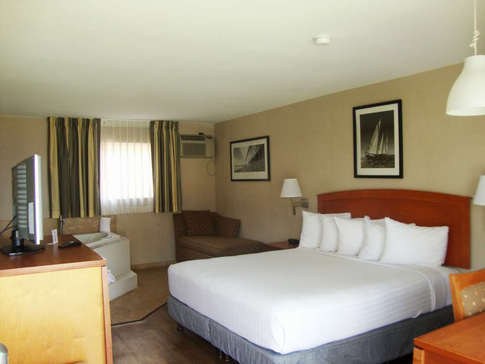 Vagabond Inn Oxnard Bilik gambar