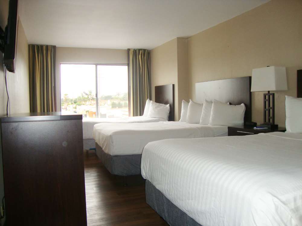 Vagabond Inn Oxnard Bilik gambar